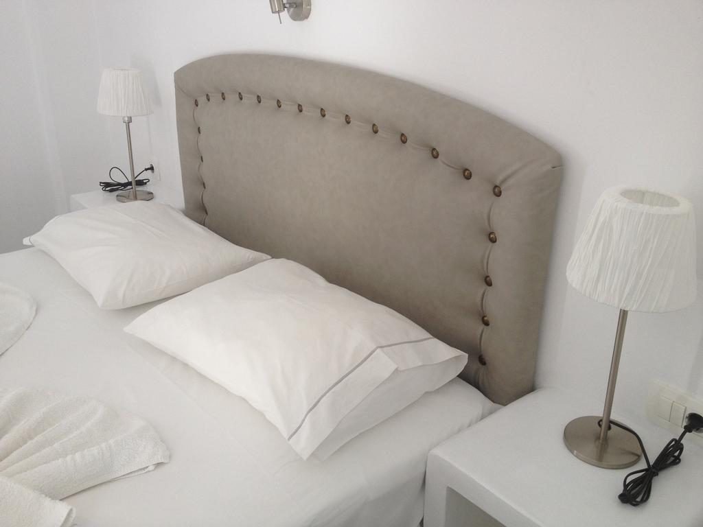 Marousi Suites 佩里萨 外观 照片